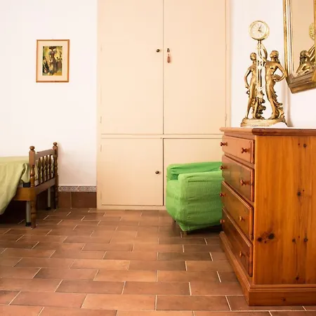 Casa Chessa Vardeu_appartamento In Centro Storico 公寓